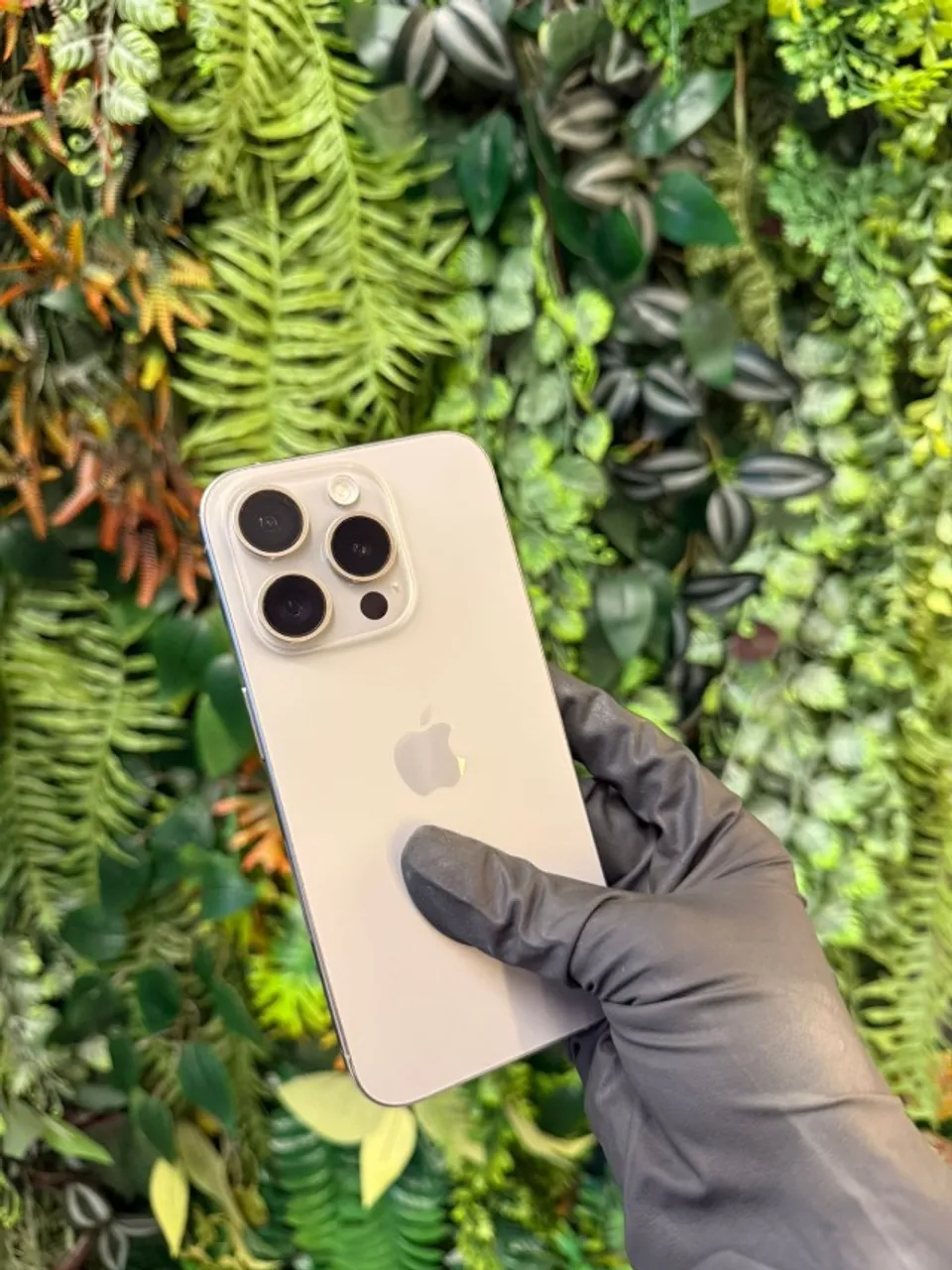 iPhone 15 Pro 128GB - Lindo demais, todo original - Até 18x