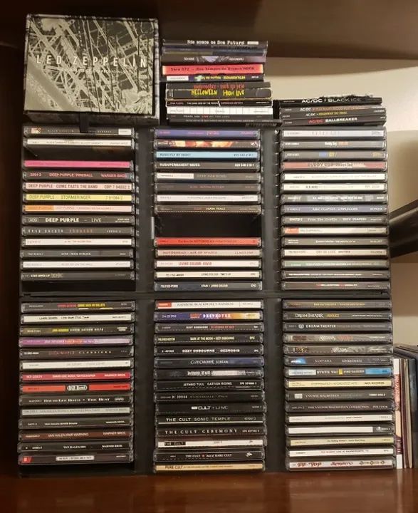 CDs de Rock e Heavy Metal Internacional