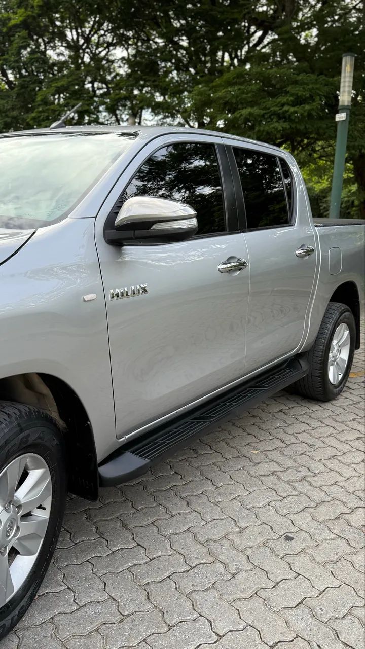 Hilux CD 4X4 2.8 Diesel Mec. 2018 | 10k Abaixo da Fipe | Bancos de couro + Multimídia  - Foto 7