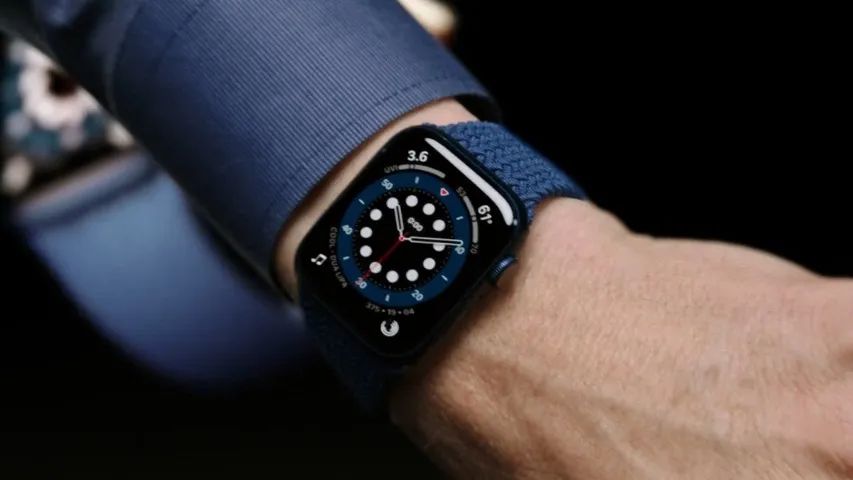 Apple Watch Serie 6 44 mm - Blue (Seminovo)