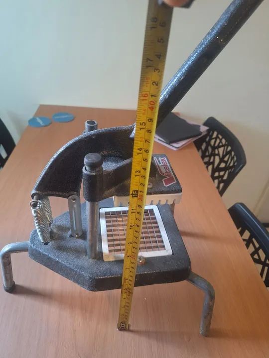 Máquina de Cortar Batatas - Picador Cortador industrial  - Foto 4