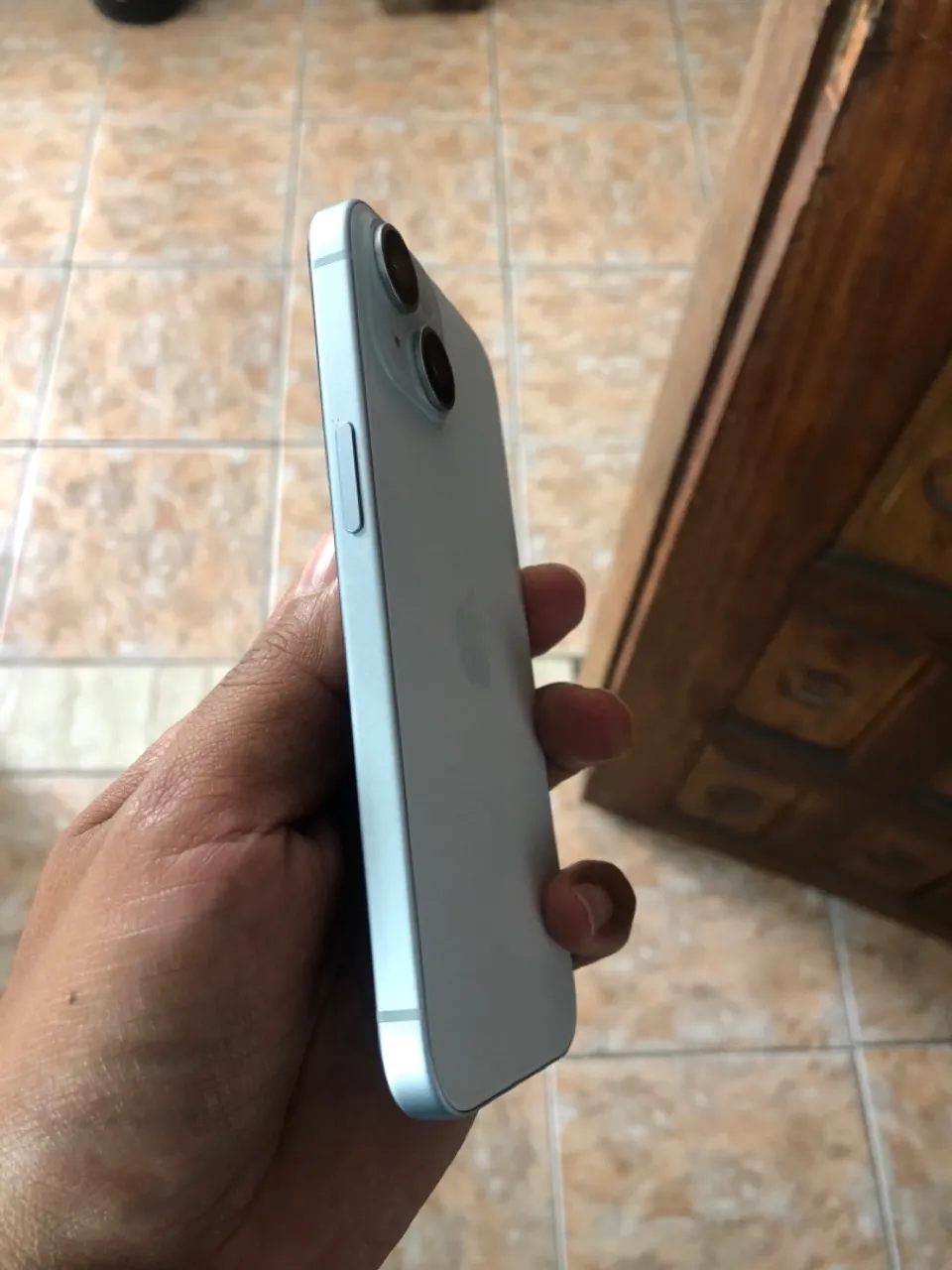 iPhone 15 normal