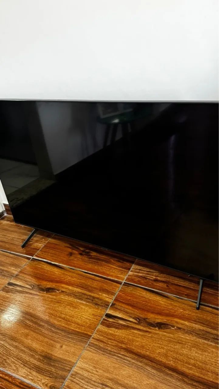Televisão SAMSUNG 65 4k polegadas, sem detalhes