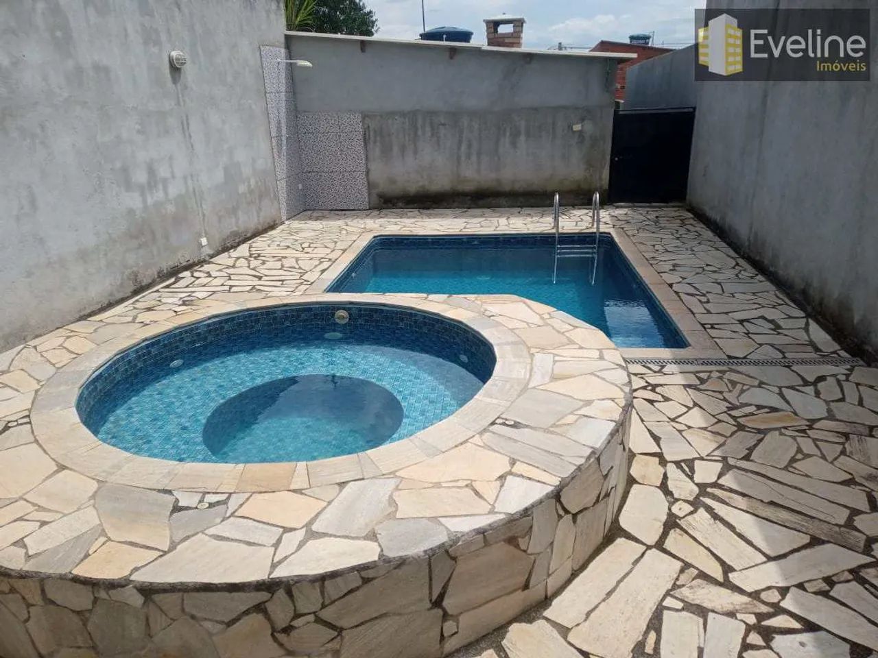 Casa com 2 dorms, Centro, Biritiba-Mirim - R$ 530 mil, Cod: 2081