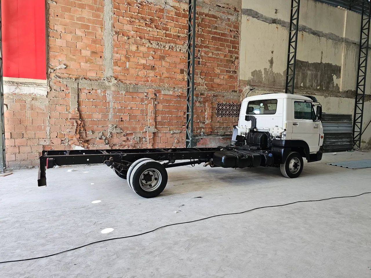 Delivery 8.160 2017 muito novo - Foto 5