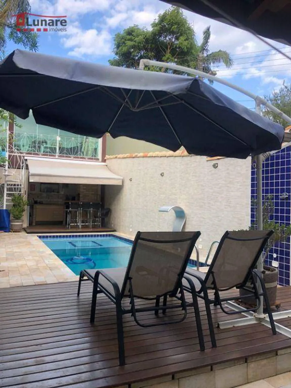 Sobrado com 3 dormitórios à venda, 250 m² por R$ 1.000.000,00 - Itapema - Guararema/SP
