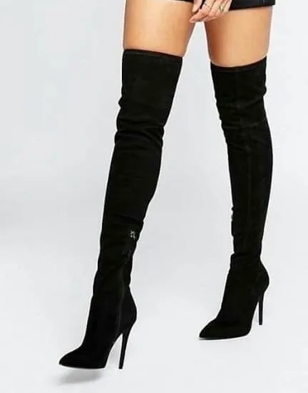 Bota Over The Knee Preta - Elegância e Conforto!