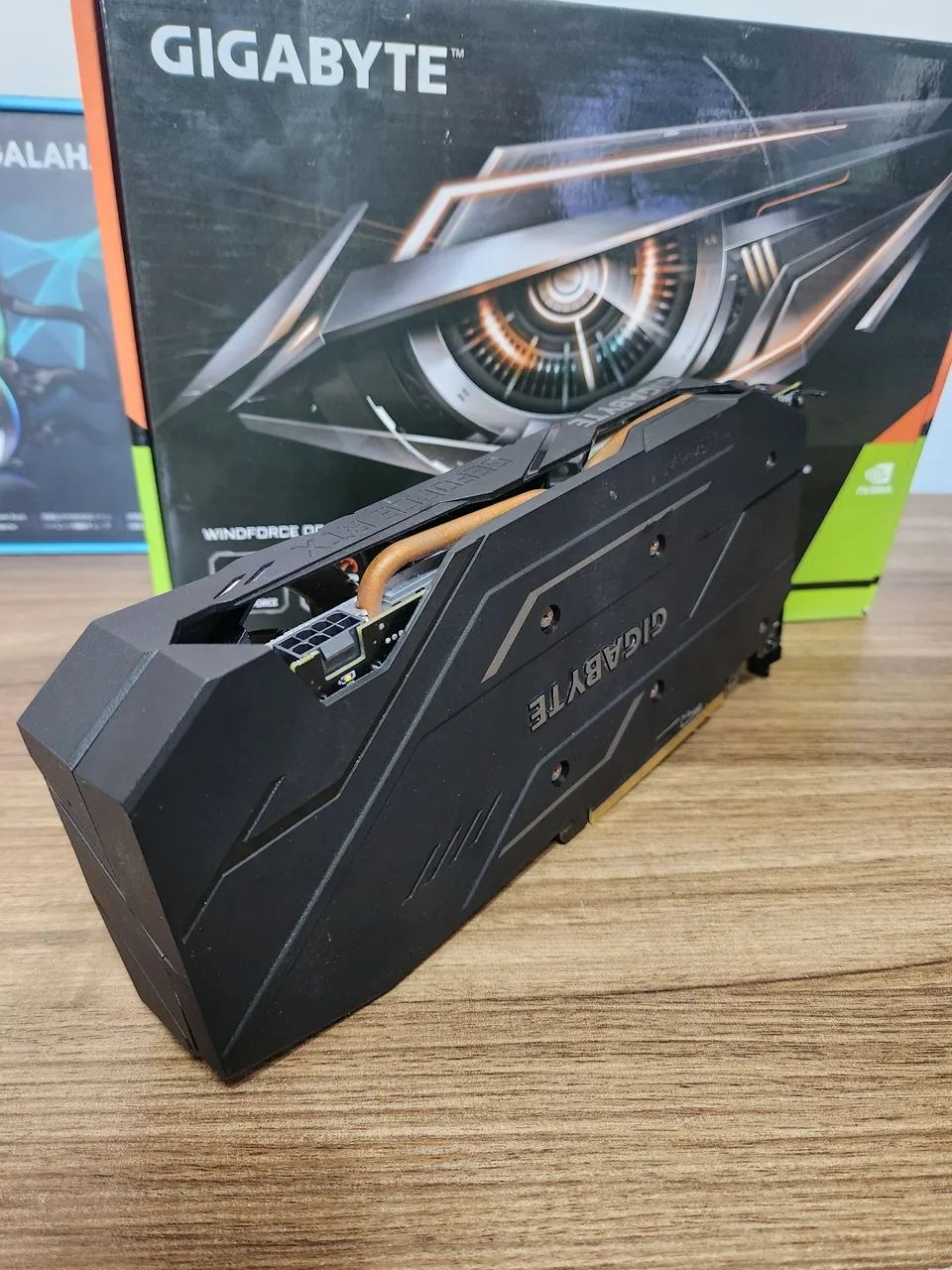  RTX 2060 Super 8GB Gigabyte - Foto 3