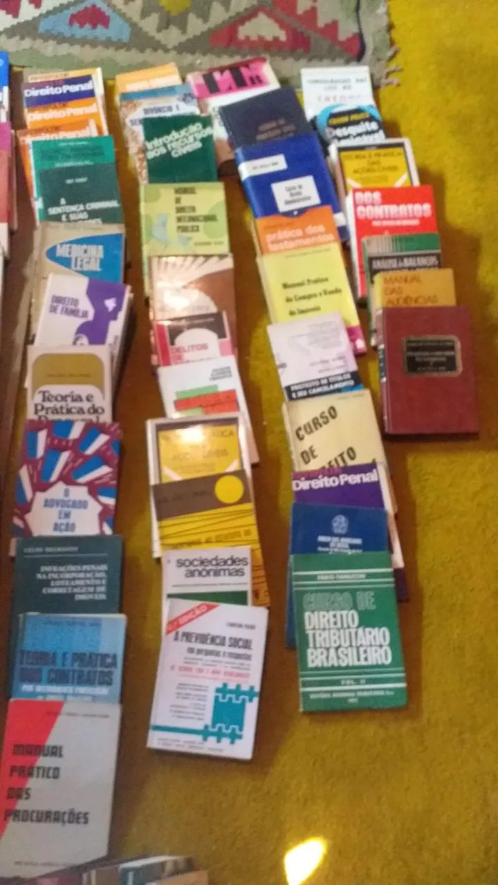 Livros de direito - Foto 4