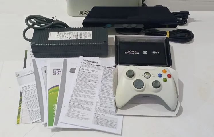 Xbox 360 Super Slim Destravado, com Acessorios, Controle, HD Externo, Kinect e Jogo - Foto 2