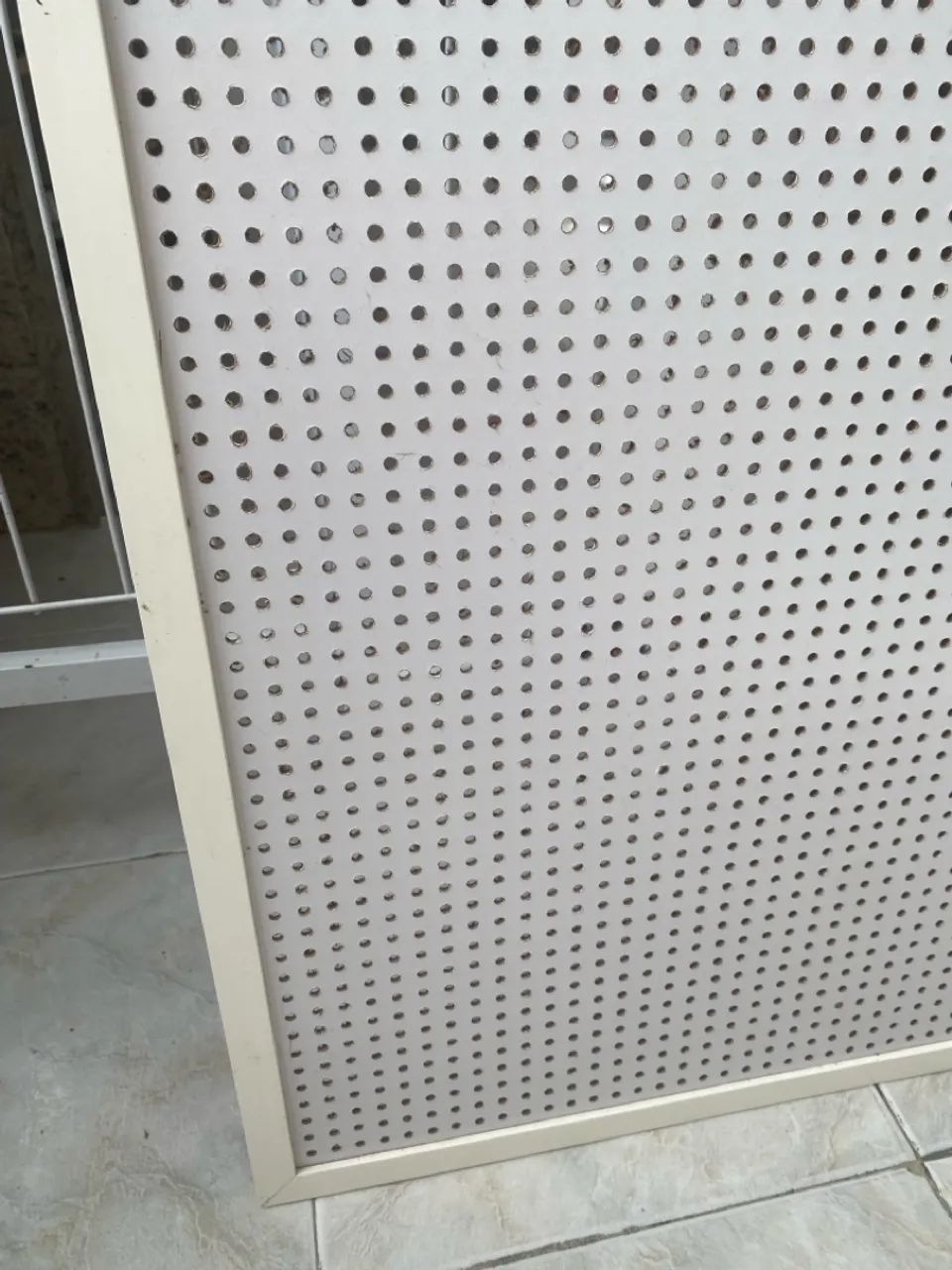 Placa perfurada e eucatex63825066049281122