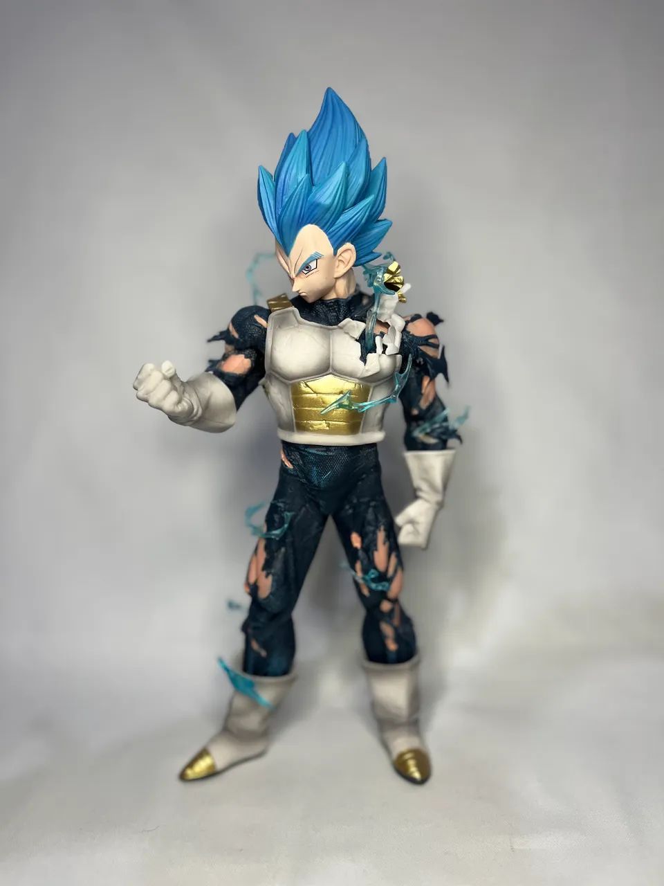 Vegeta Ssj Blue - Action figure Dragon Ball - Boneco Colecionável  - Foto 2