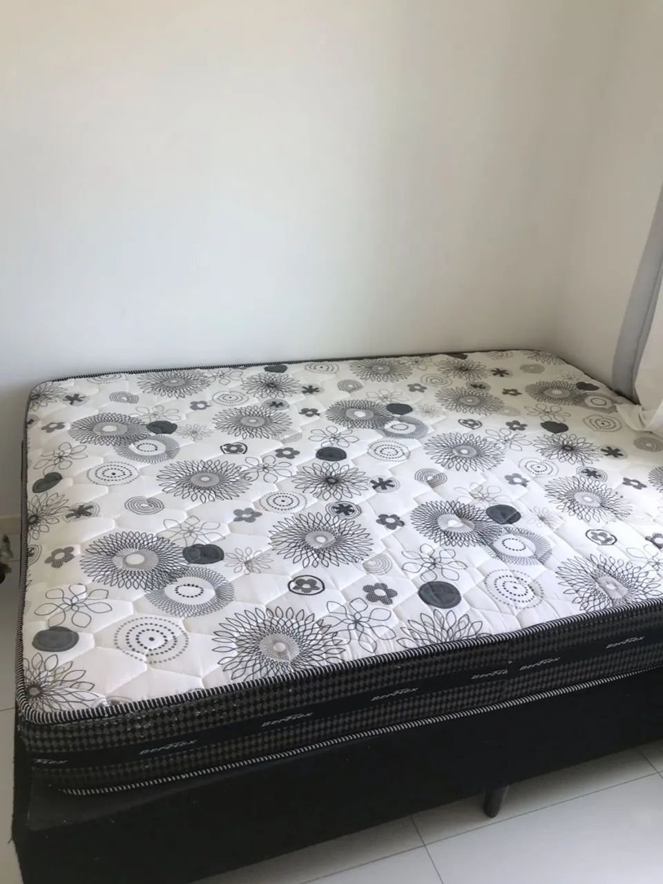 Cama Box Casal com Colchão - Foto 2