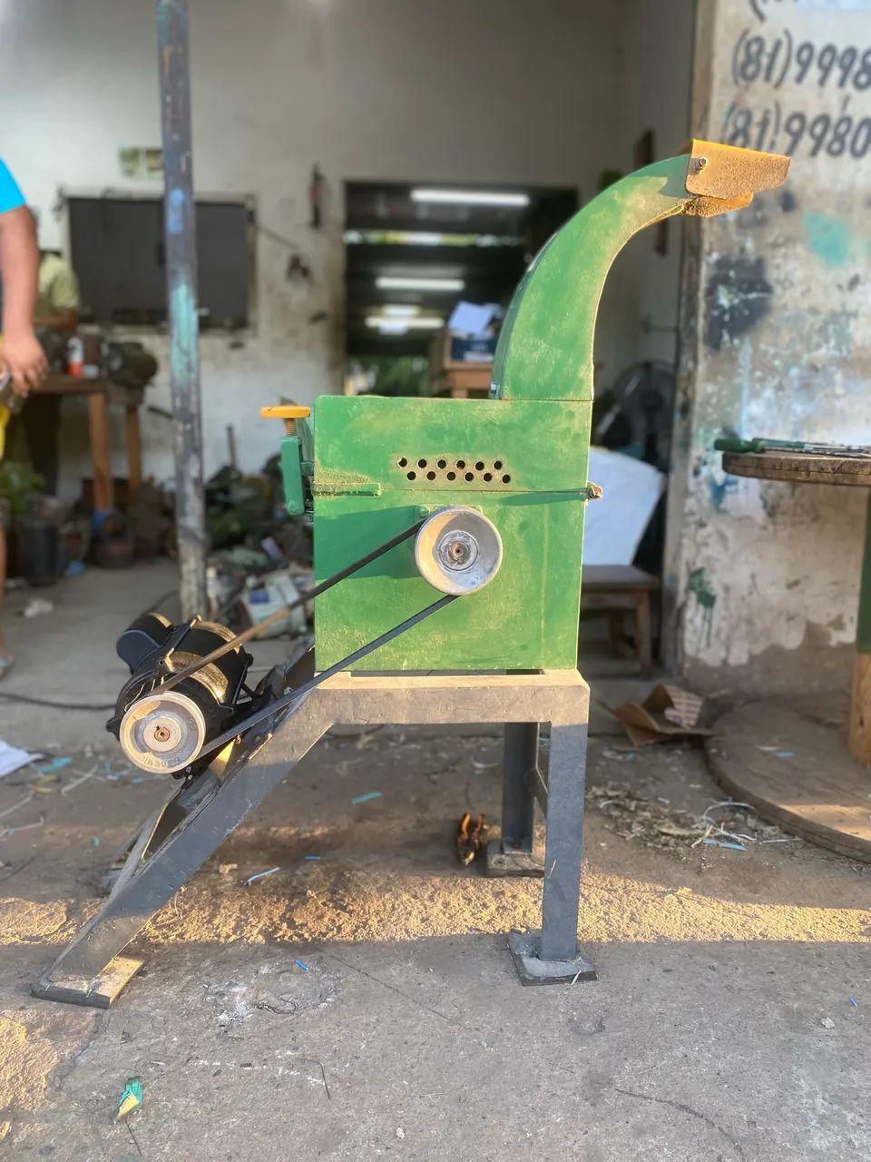 Máquina forrageira completa 