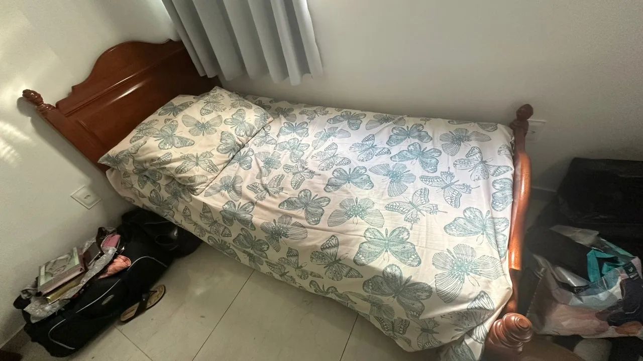 Solid wood bed64308478407683120