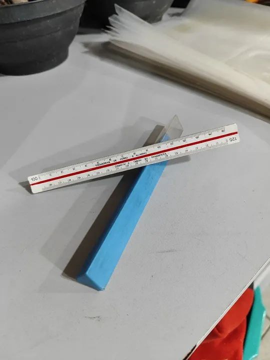 Escalímetro Triangular 15 cm