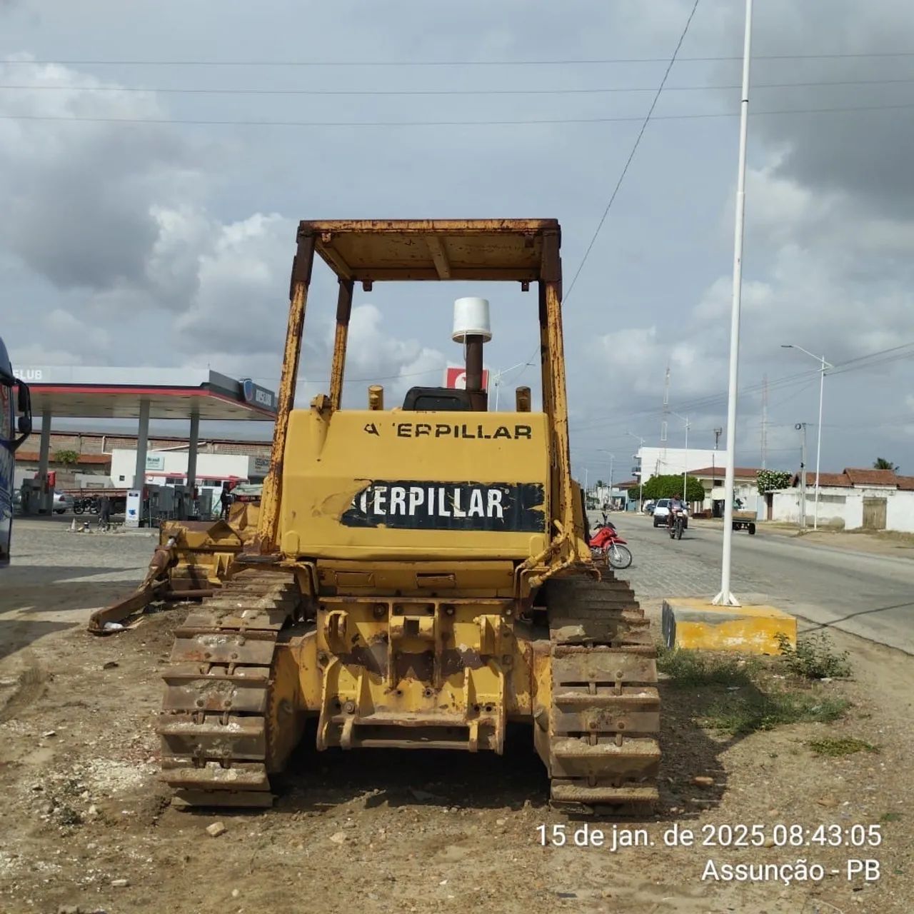Trator de Esteira Caterpillar - Ótimo estado - Foto 4