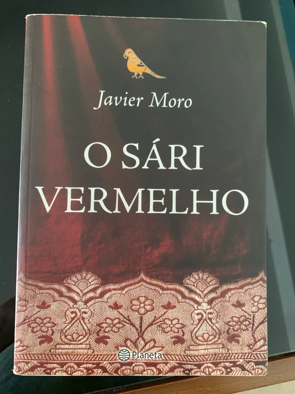 O Sári Vermelho - Javier Moro