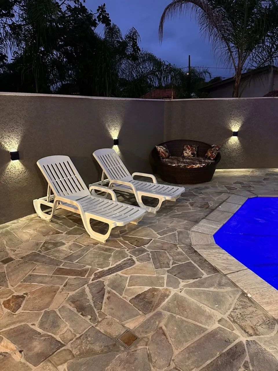 Triplex com Piscina Aquecida Itapo�á-SC! - Foto 2