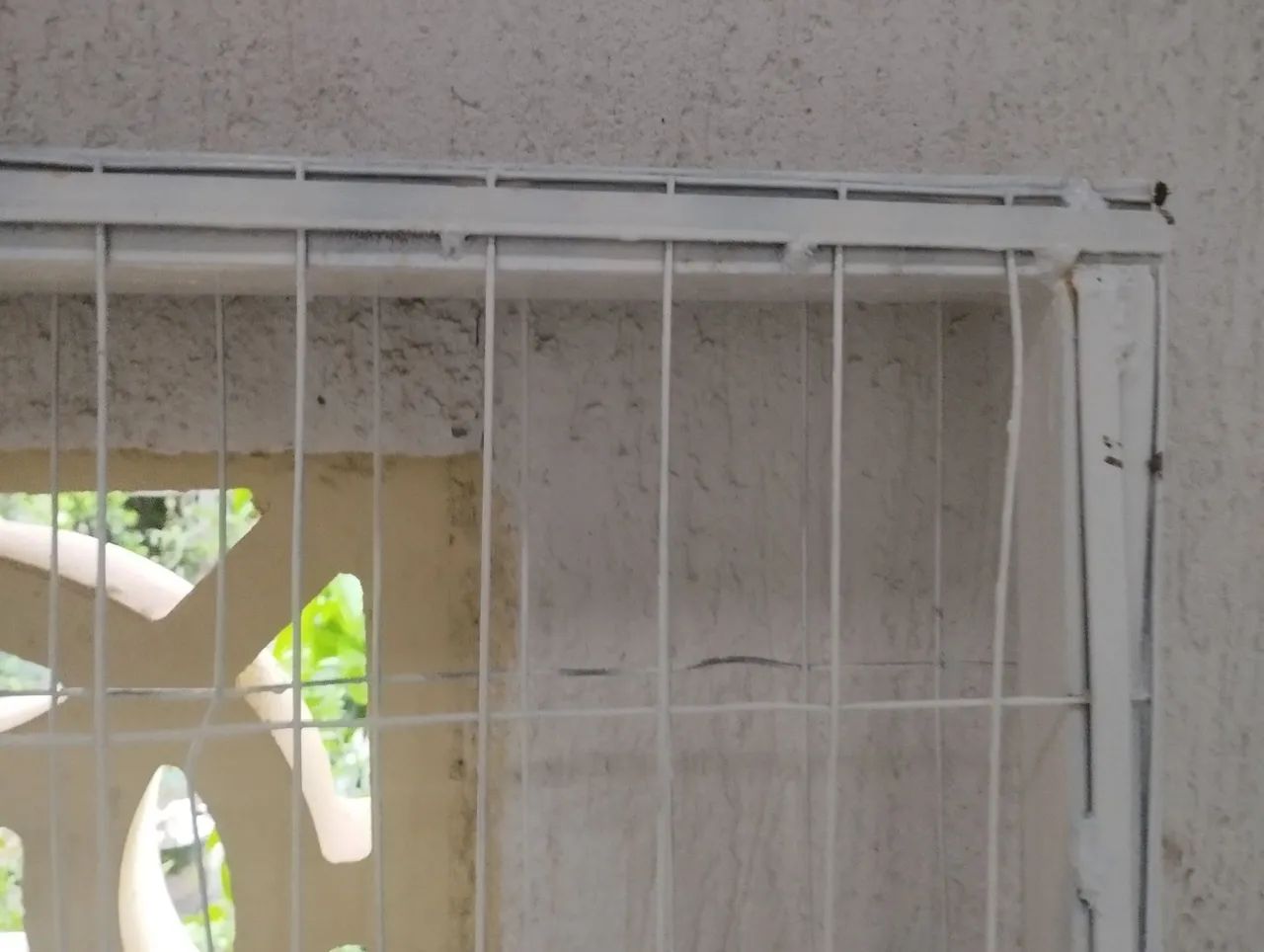 Vendo um portão de Metalon com tela  - Foto 4