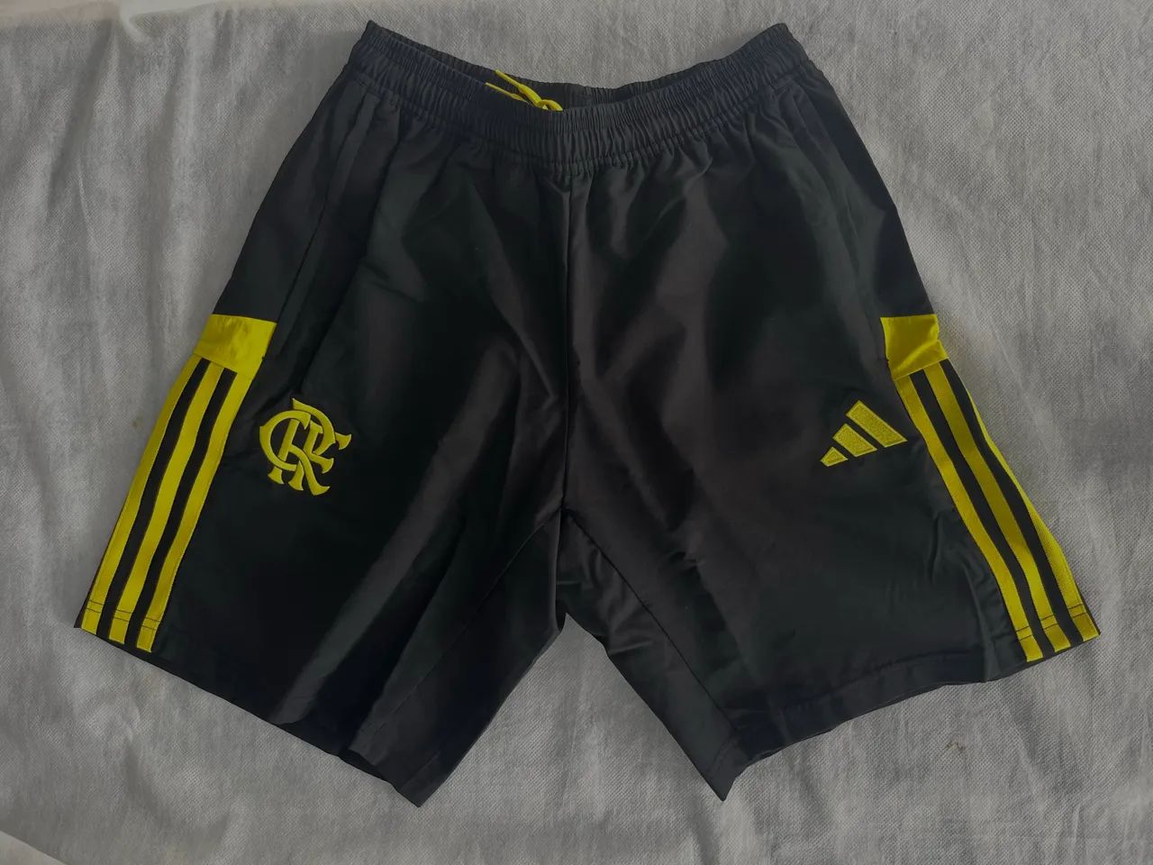 Shorts Adidas Viagem Flamengo 24/25