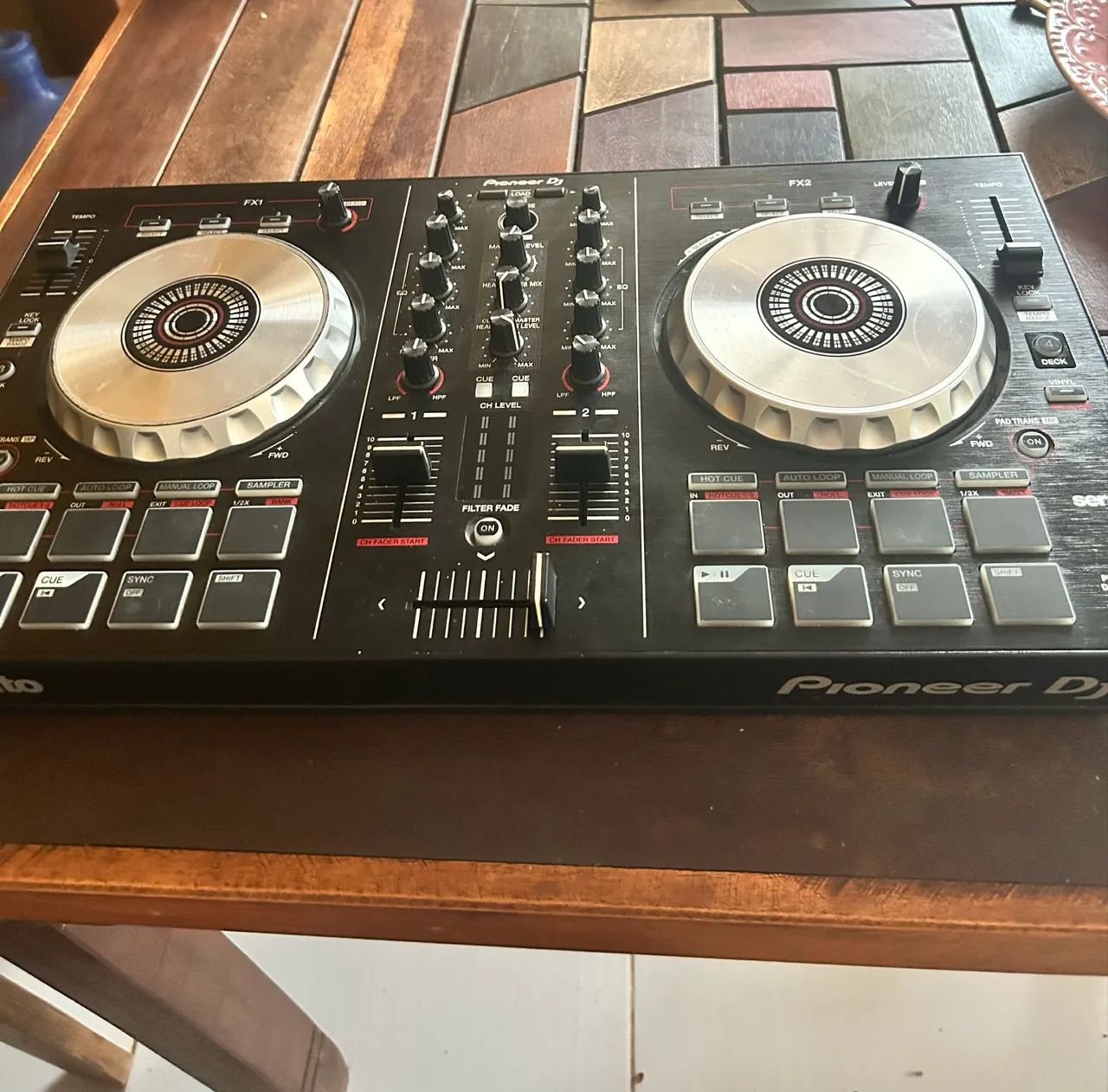 Controladora Dj Pionner DDJ -SB2 - Foto 3