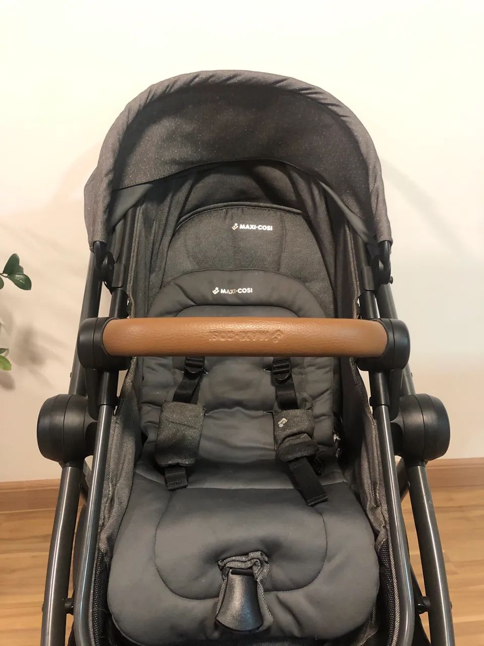 Vendo carrinho e Carrinho + Bebê Conforto  (Maxi-Cosi Anna) - Foto 3