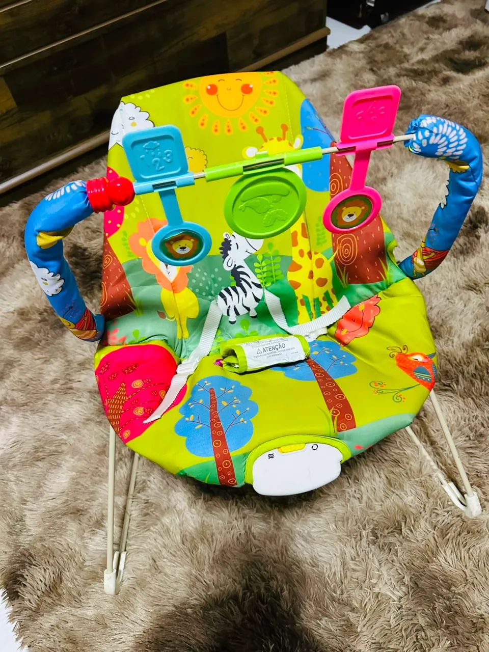 Cadeirinha de descanso Vibratória 