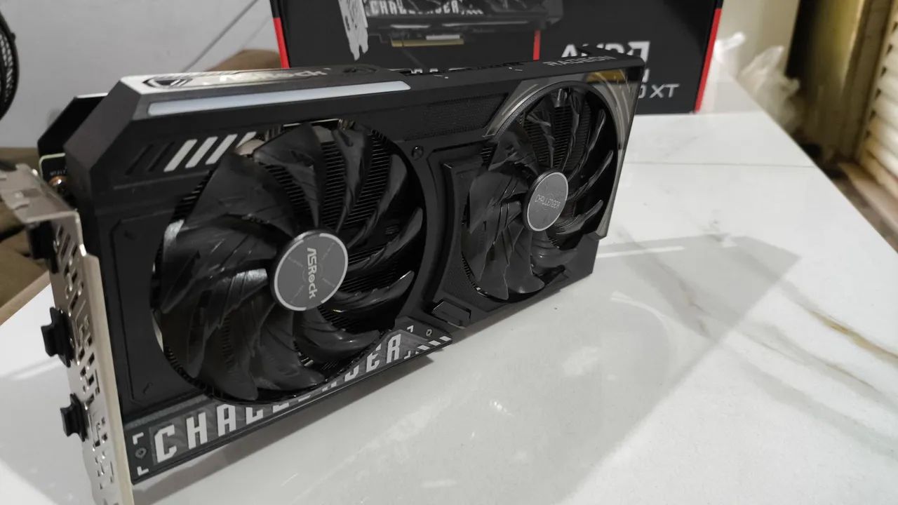 RX 9060 XT OC ASROCK CHARLLENGER SEMI NOVA.  - Foto 3