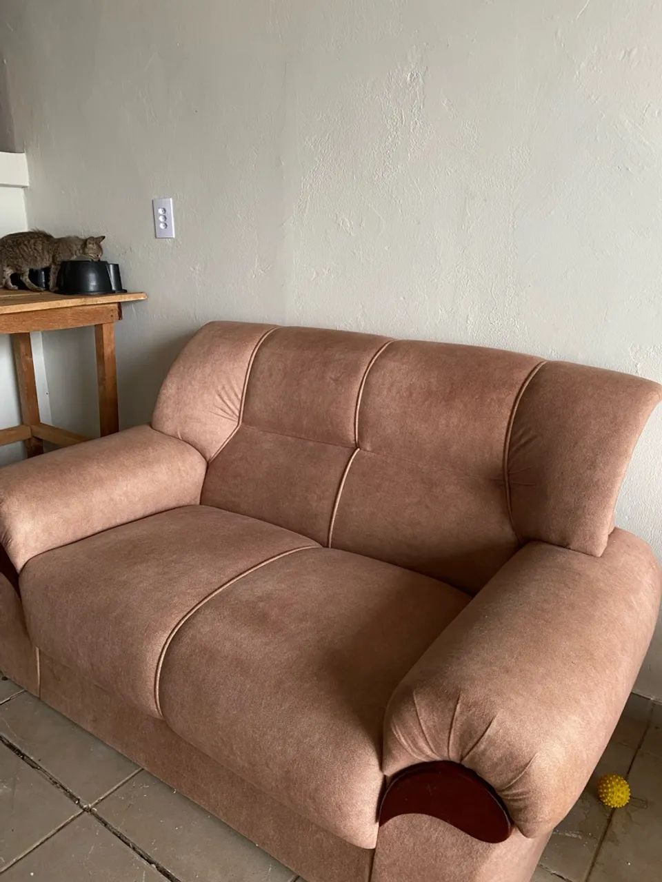 SOFÁ 2 LUGARES RECÉM REFORMADO - NOVINHO - Foto 3