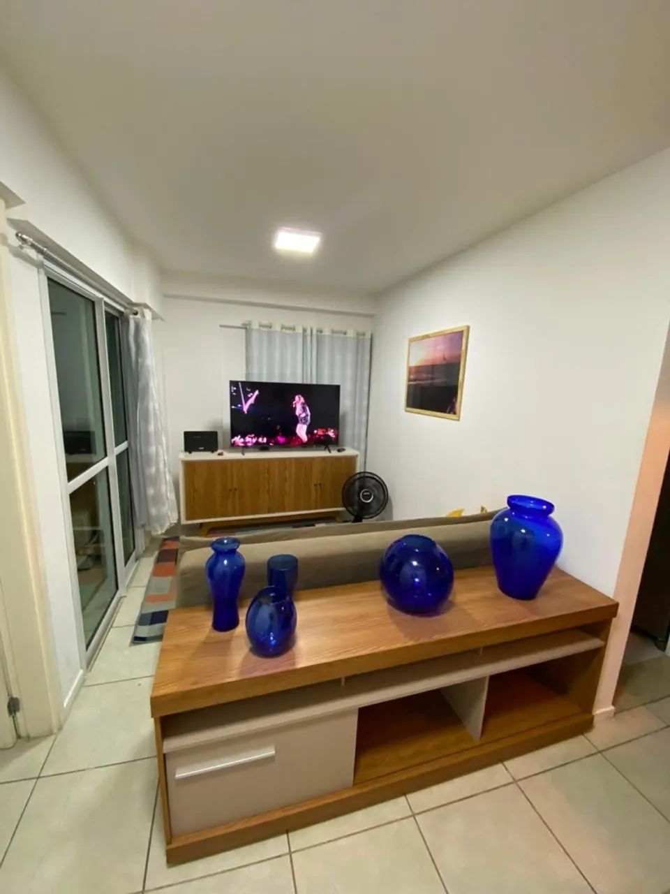 Alugo quarto e sala no JTR
