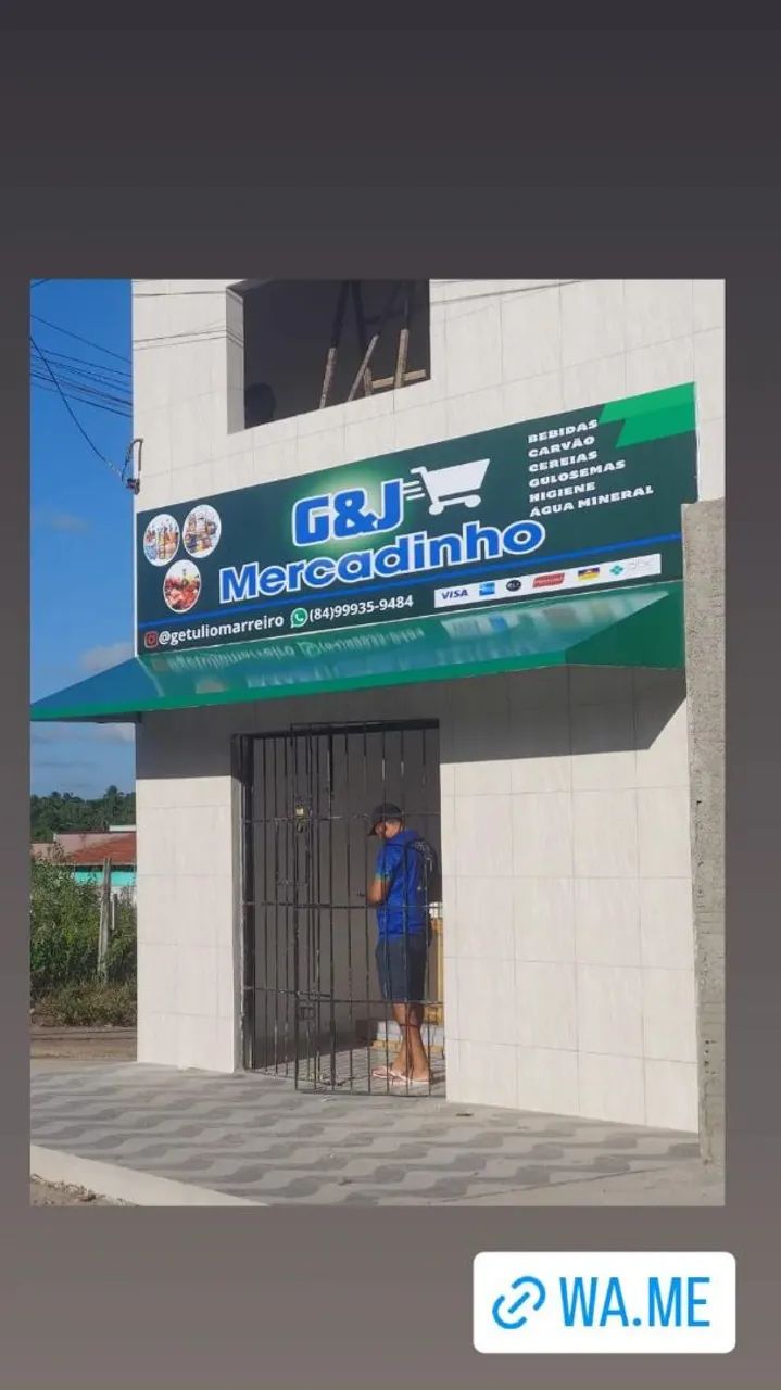 Toldos e fachadas