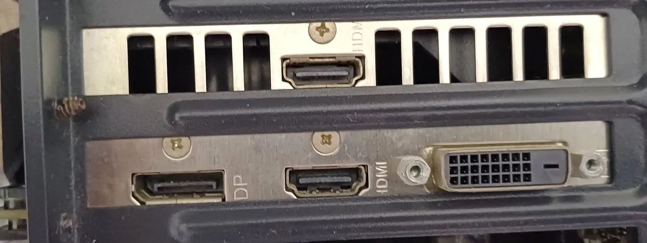 PLACA DE VÍDEO GTX 1660TI EM BOM ESTADO. - Foto 3