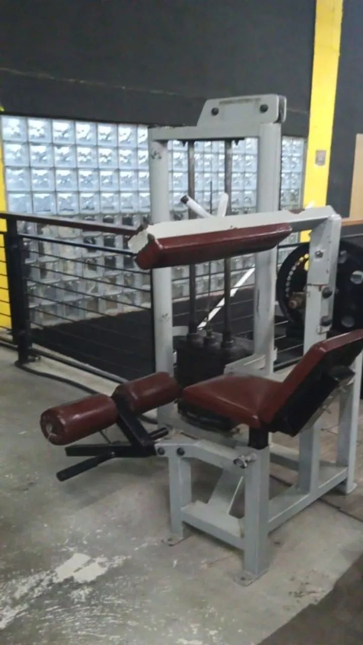 Equipamentos de academia 
