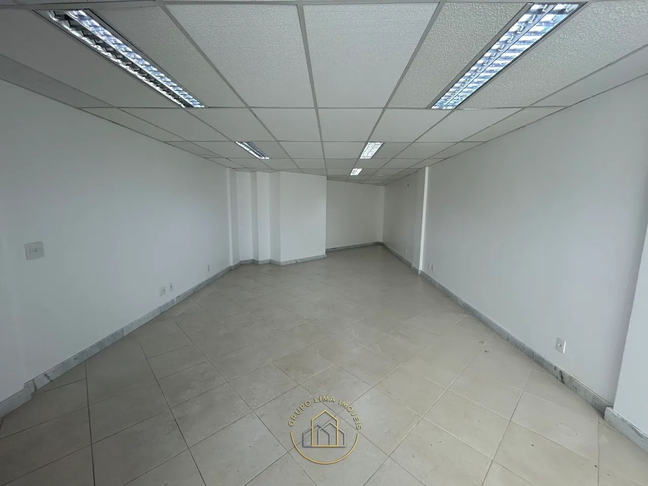 Sala comercial com 23,98m2 na Praia Campista, Macaé/RJ - Foto 4