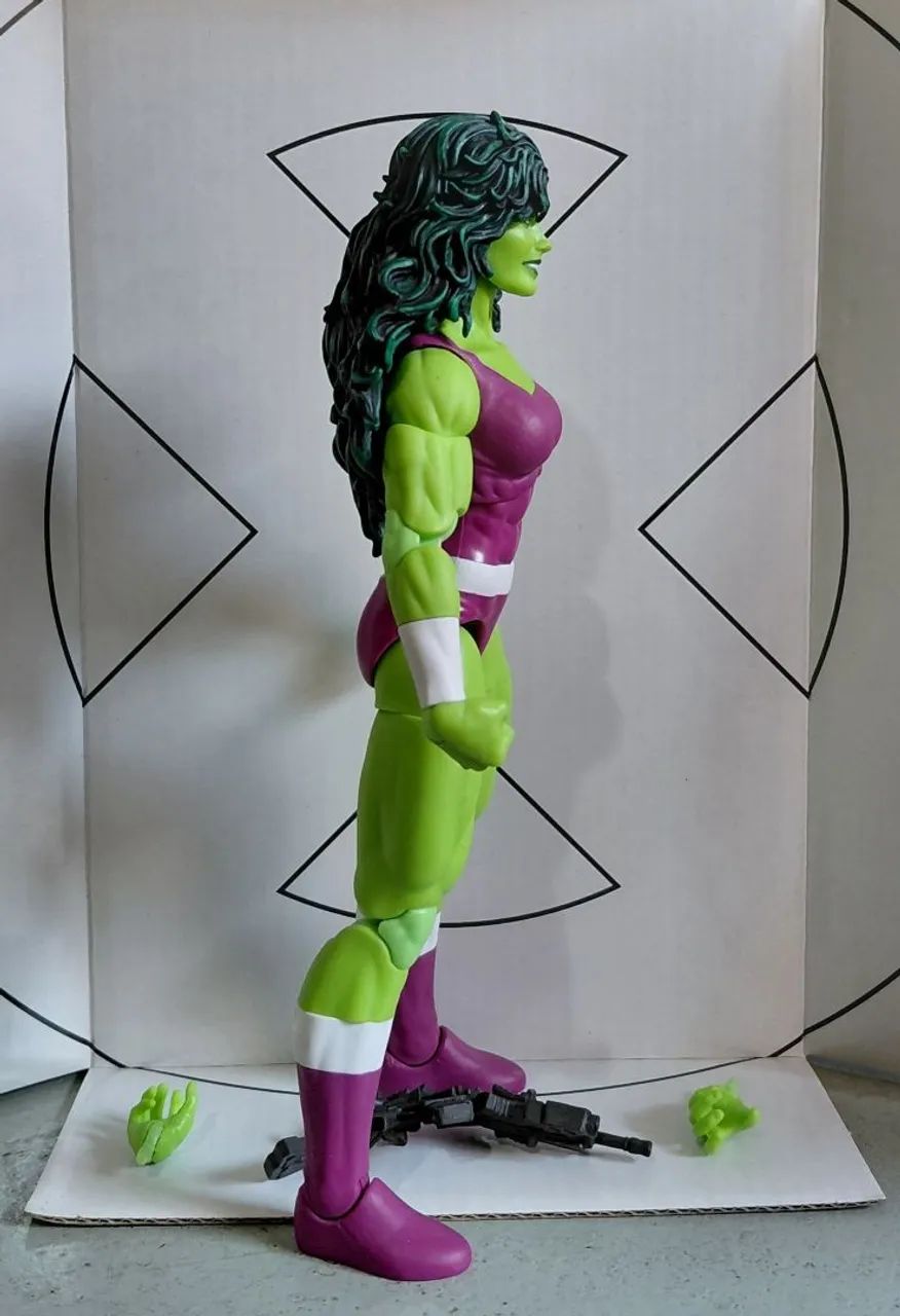 Marvel Legends  - She-Hulk  - Foto 4