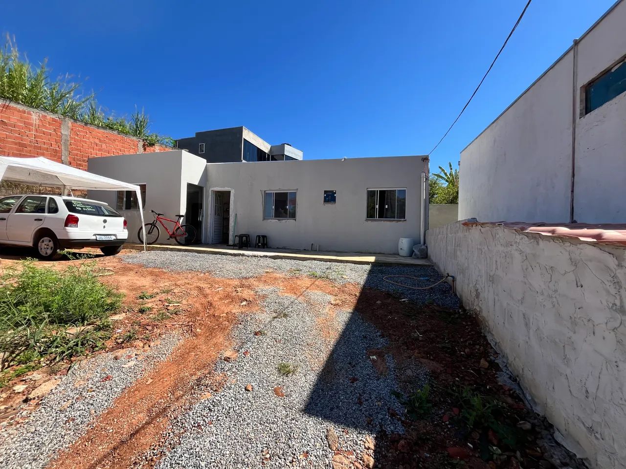 Casa simples na ARNIQUEIRA 