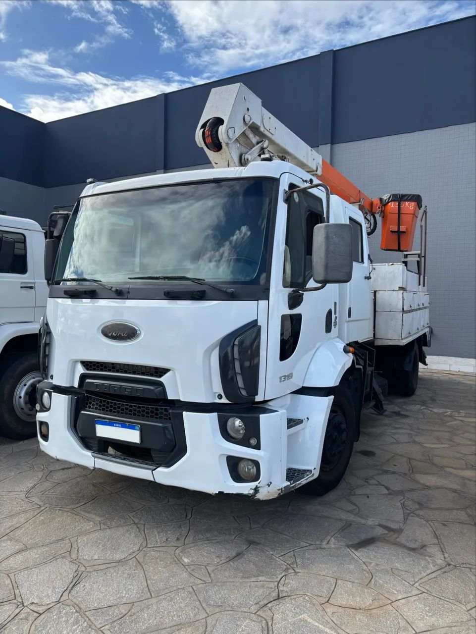 Ford 1319 com SKY - ano 2014 - Foto 3