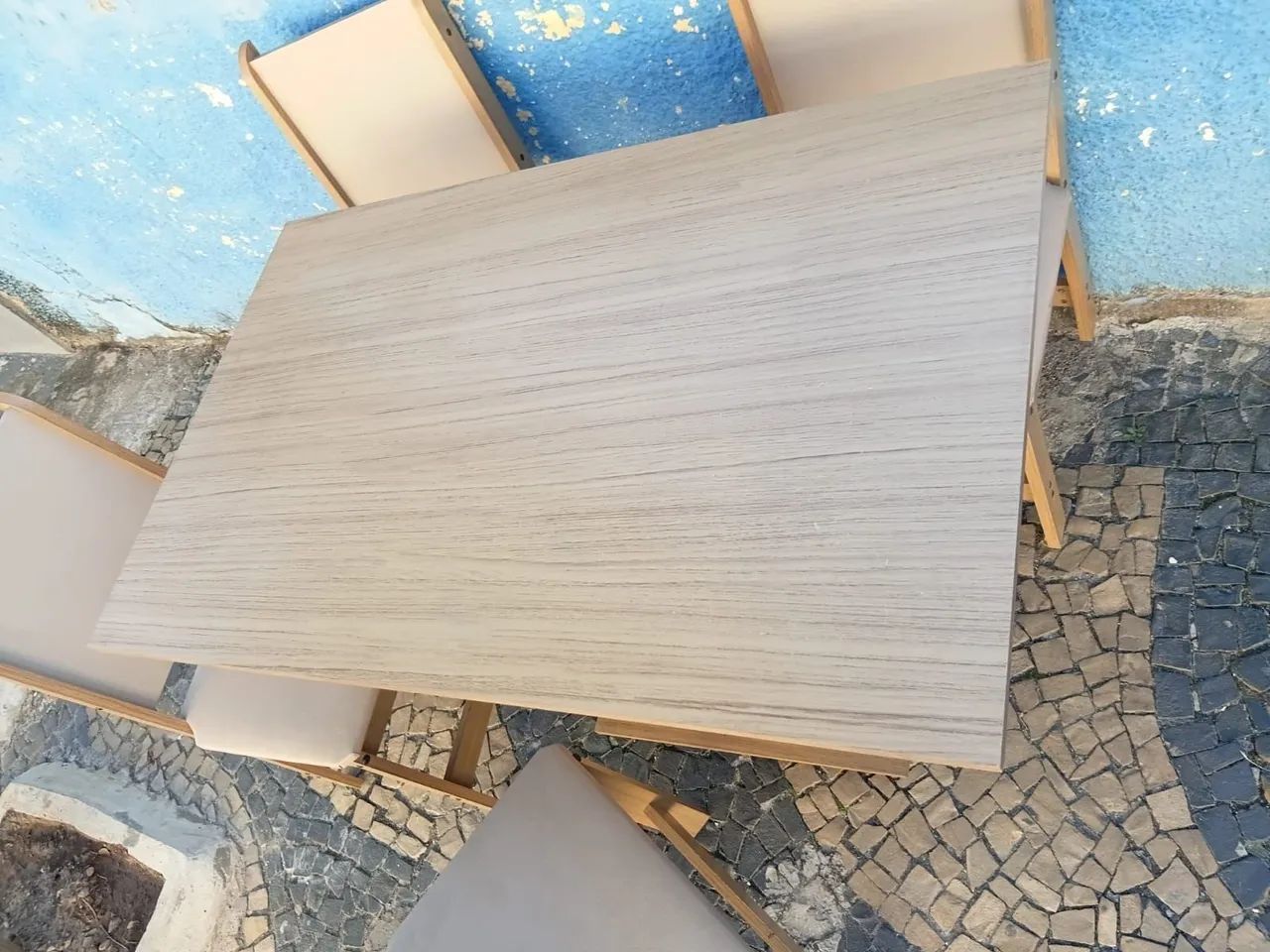 Mesa com 4 cadeiras  - Foto 4