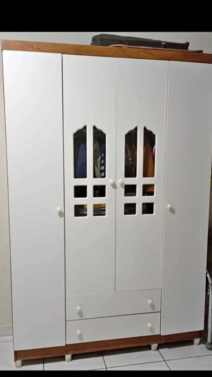 Guarda roupa infantil 