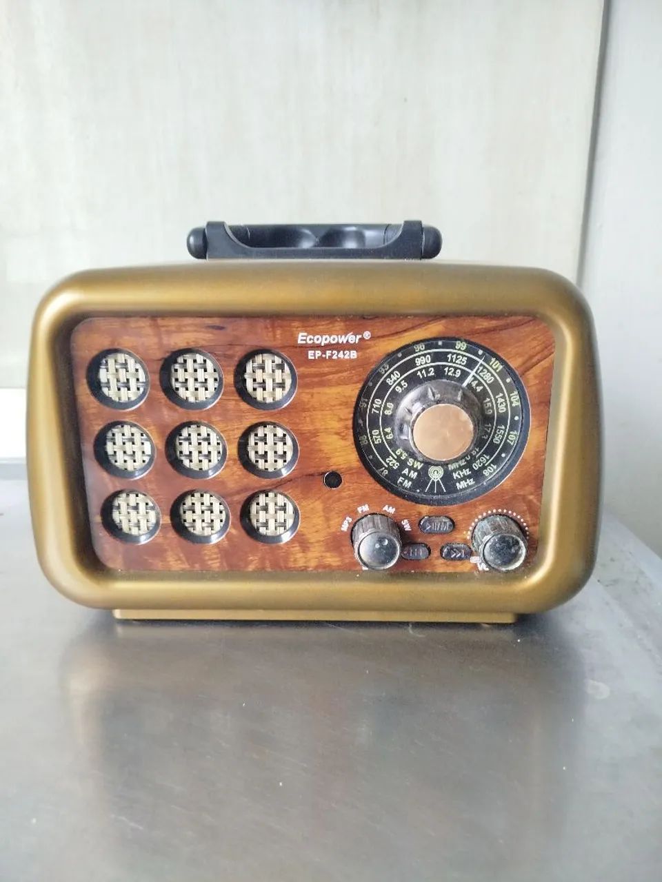 Rádio estilo retrô