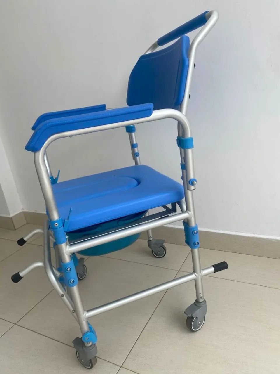Cadeira Higiênica 