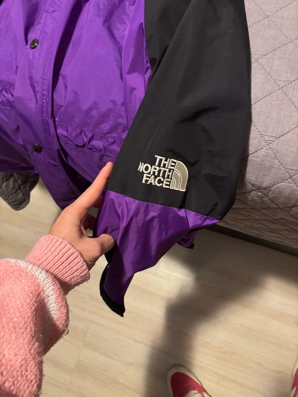 Jaqueta The North Face Gore-Tex Vintage Roxa e Preta - Foto 2