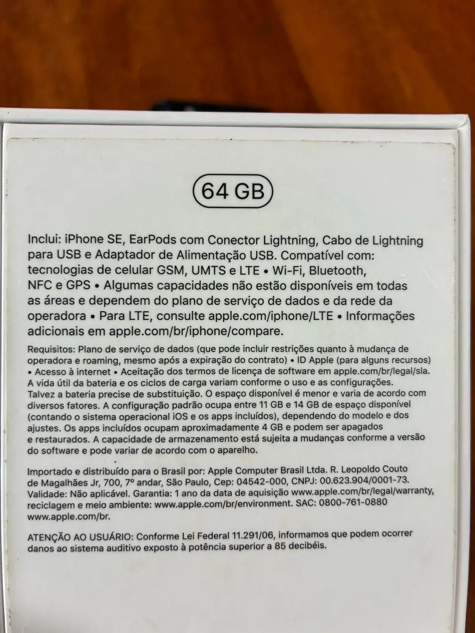 iPhone SE 64GB ? Original, muito conservado + caixa - Foto 2