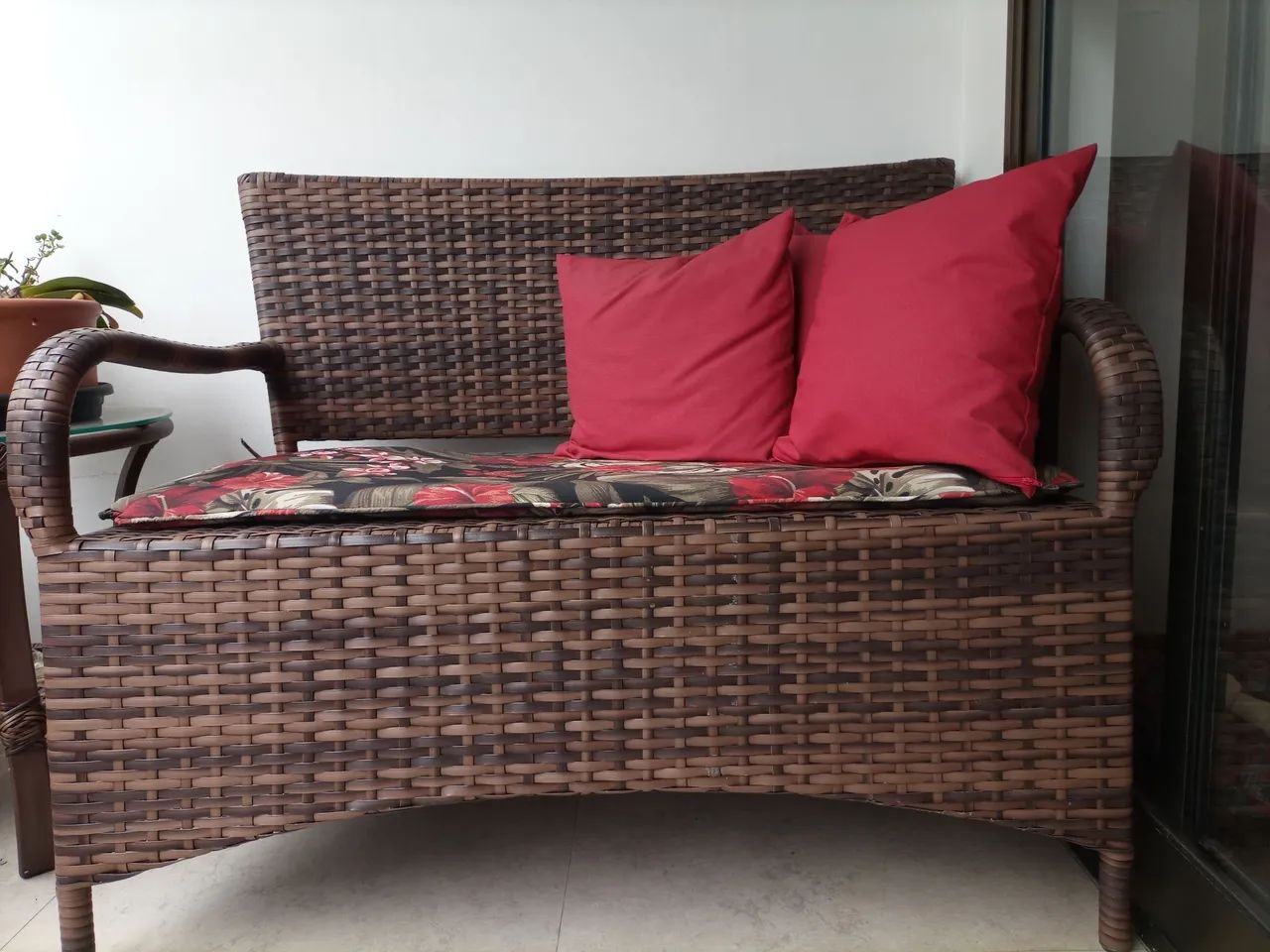 Conjunto de cadeira e mesa de varanda ou jardim  - Foto 2