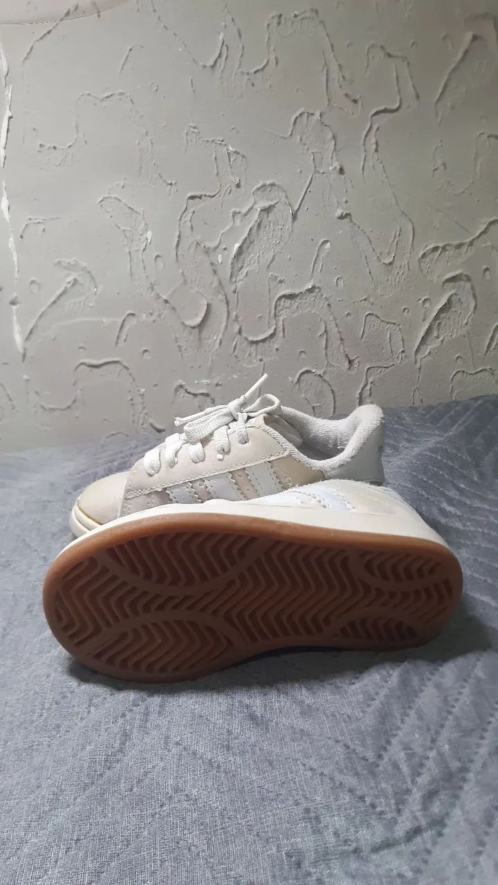 Tenis adiddas original infantil cinza - Foto 3
