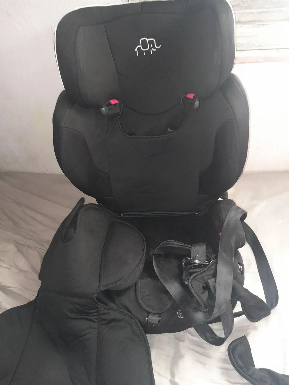 Vendo cadeirinha de carro grande. 