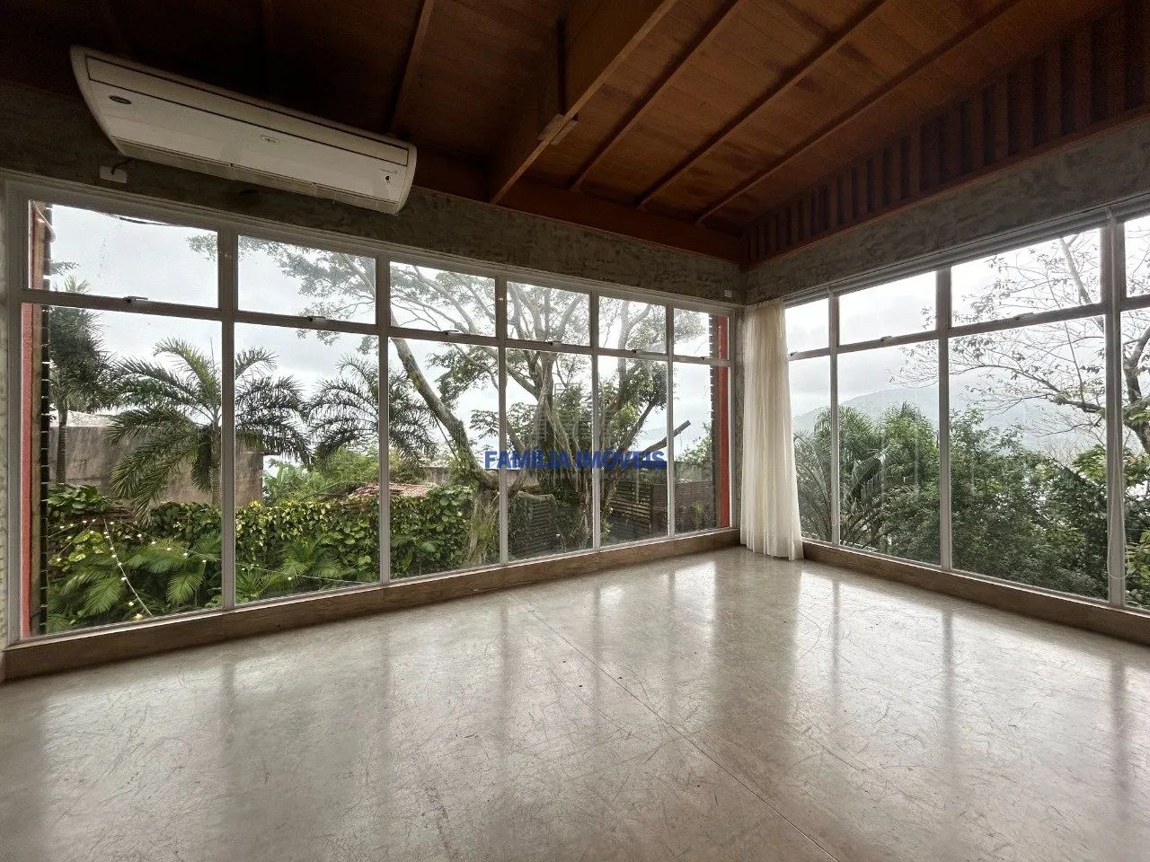 Sala, Terreno, Salão de Eventos à Venda em São Vicente, Ilha Porchat 1.300m² - Foto 4