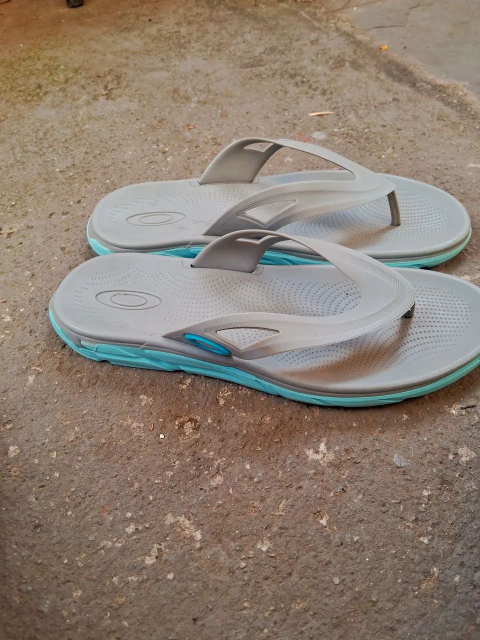 Chinelo Oakley 39/40 - Foto 5