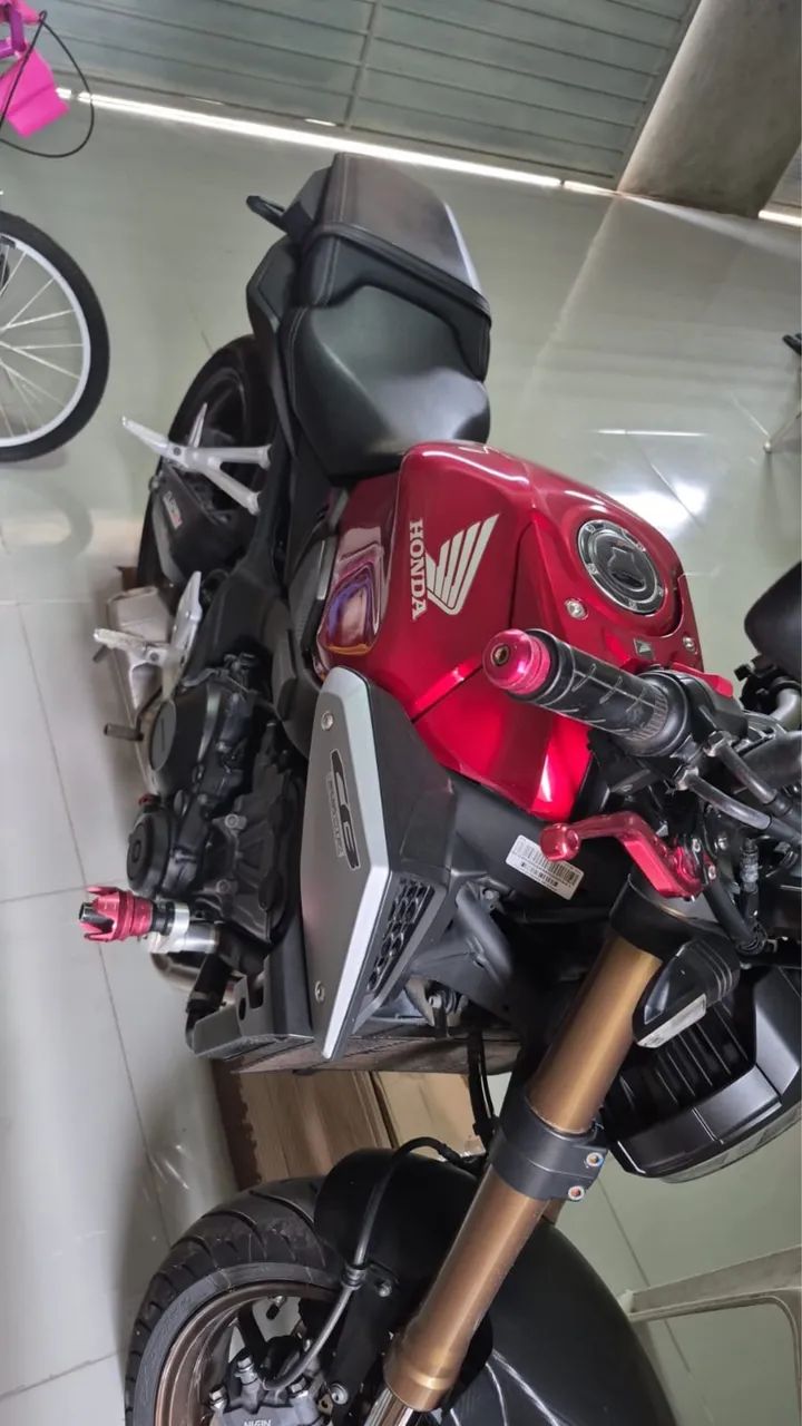 CB 650R - Foto 2